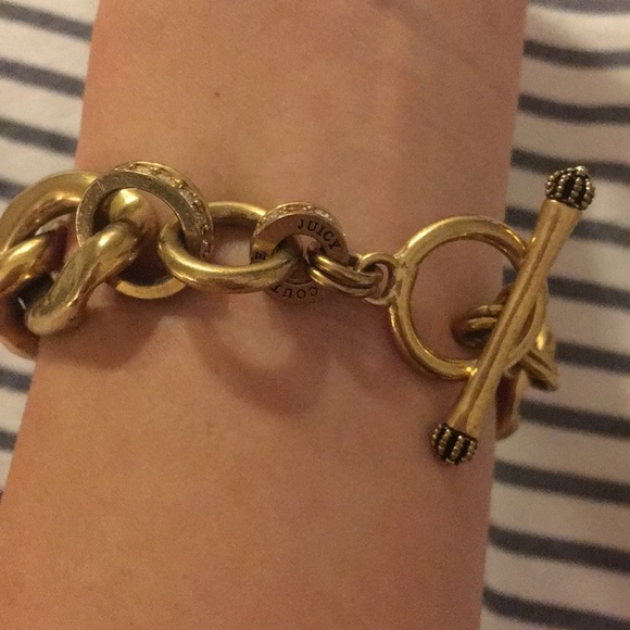 Juicy Couture gold chain bracelet - Picture 2 of 3